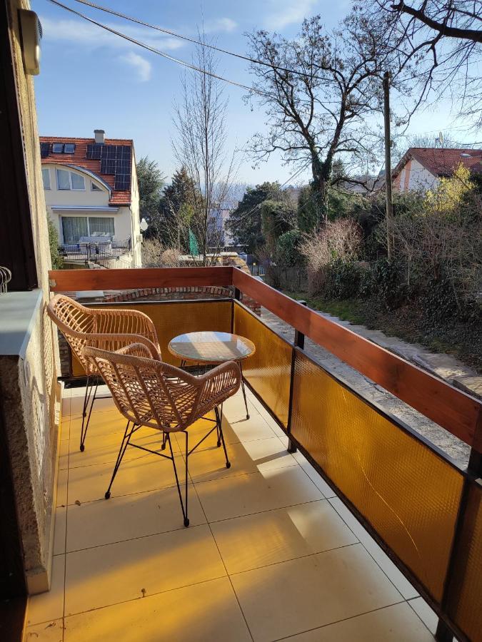 Hillside Lodge Budapeşte Dış mekan fotoğraf
