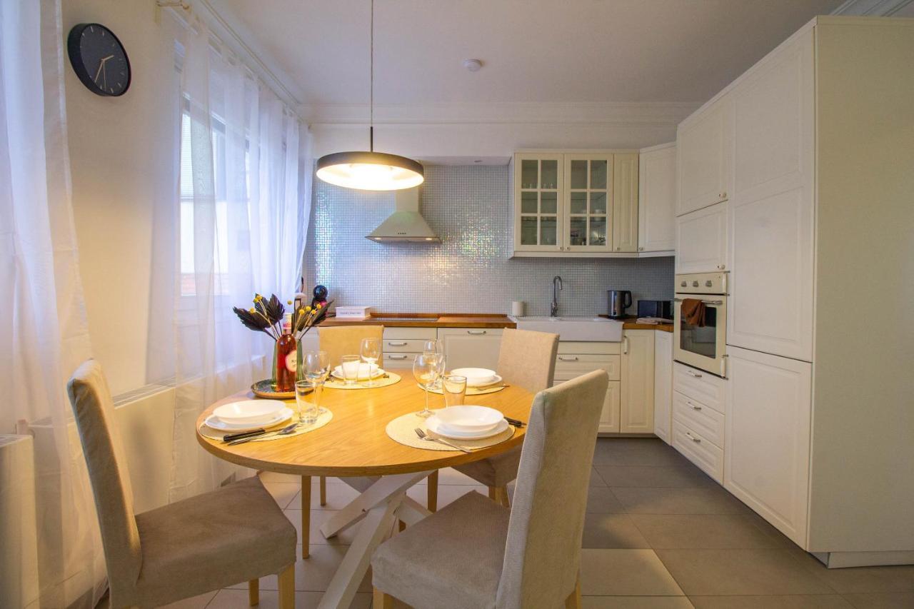 Hillside Lodge Budapeşte Dış mekan fotoğraf